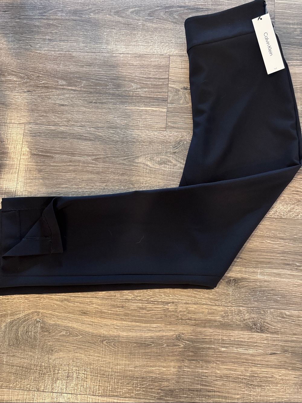 NWT Calvin Klein Women’s Black Dress Trousers. Size 12